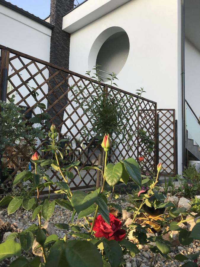 Apartmani Lesjak Punat Exterior foto